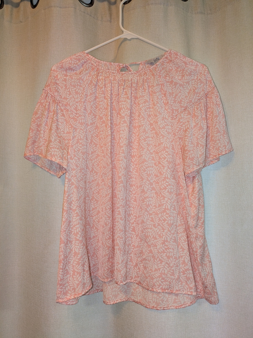 croft & barrow Light Pink Leaf-Print Flutter Sleeve Blouse